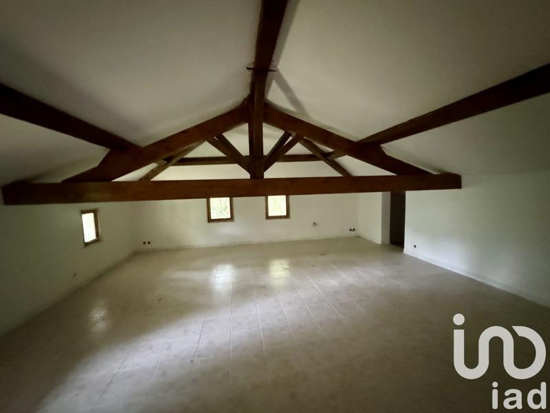 Maison - 360 m² - 10 pièces