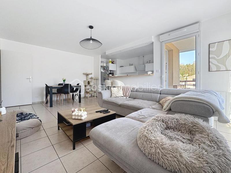 Appartement - 67 m² - 3 pièces