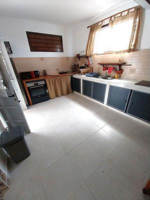 Appartement - 189 m² - 4 pièces