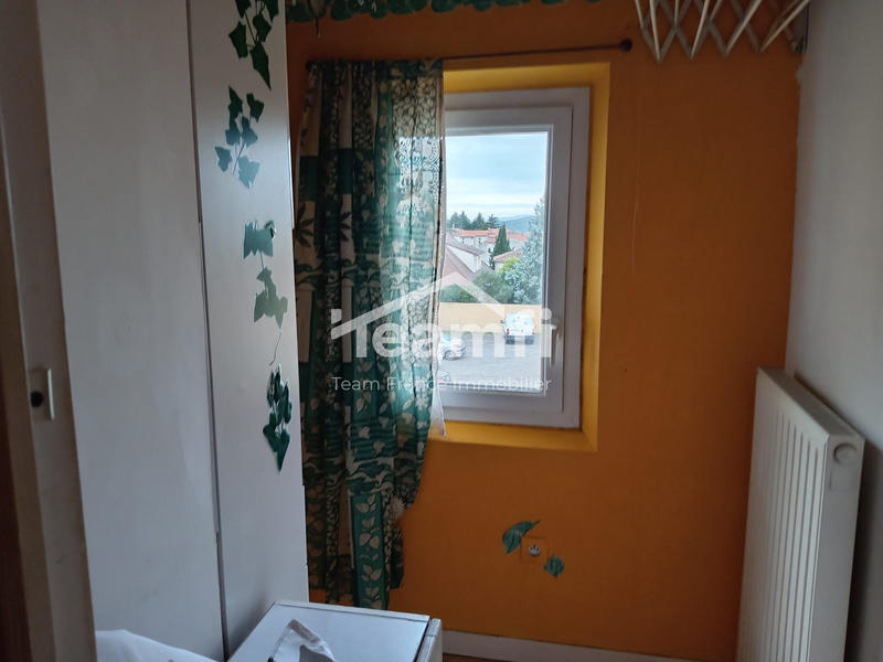 Maison - 93 m² - 5 pièces