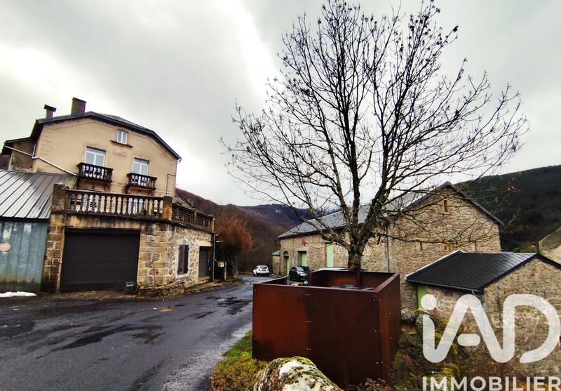 Maison - 133 m² - 6 pièces