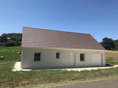 Maison - 80 m² - 4 pièces