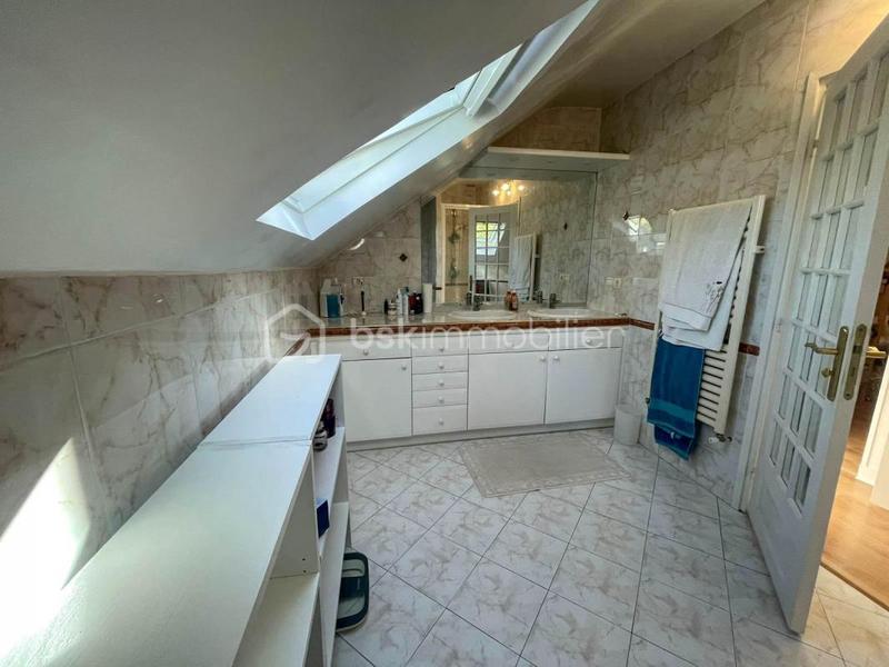 Maison ancienne - 240 m² - 9 pièces