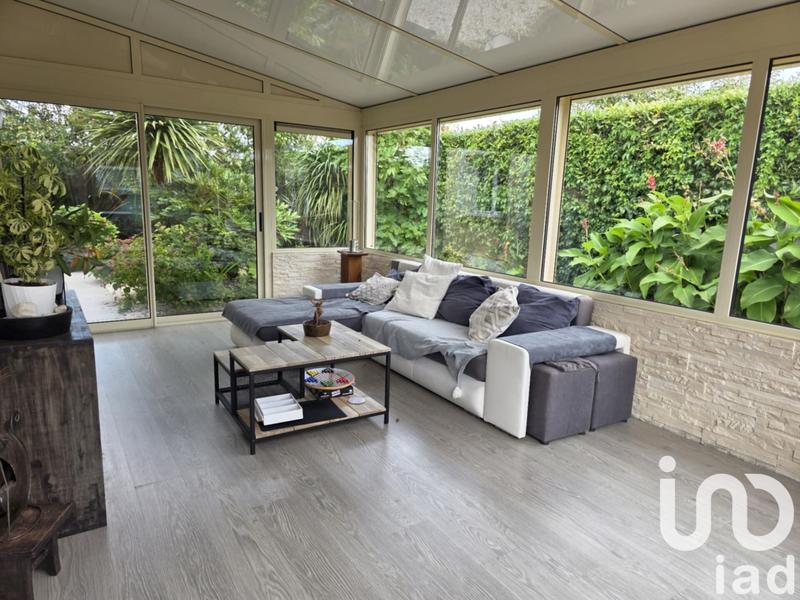 Maison - 181 m² - 8 pièces