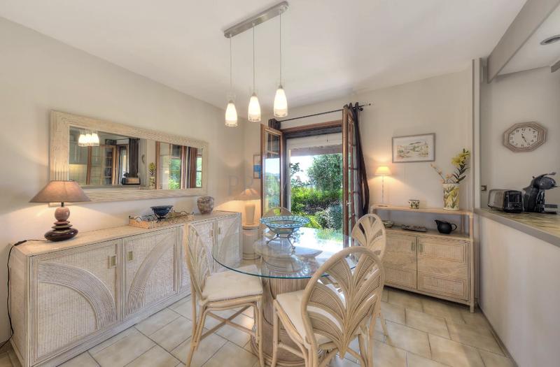 Villa - 90 m² - 4 pièces