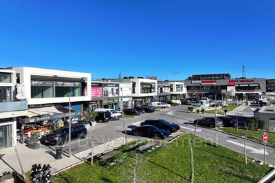 Local commercial - 105 m²