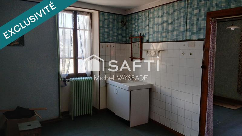 Maison - 180 m² - 10 pièces