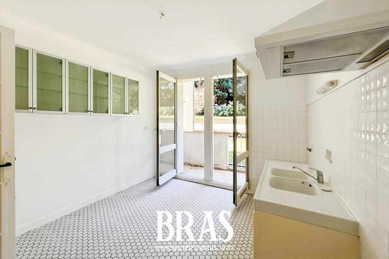 Appartement - 83 m² - 4 pièces