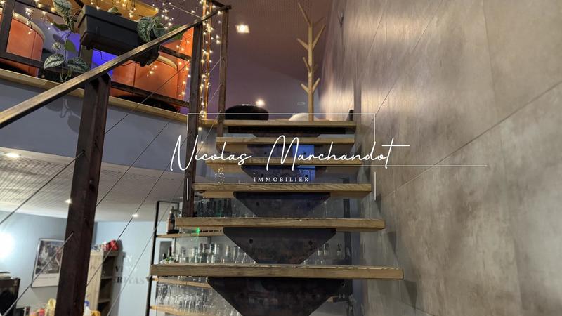 Local commercial - 90 m² - 2 pièces