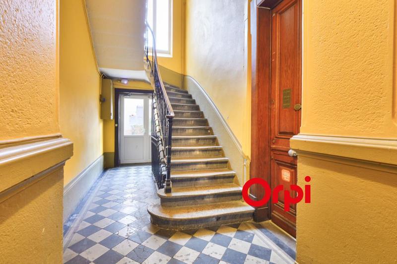 Appartement - 60 m² - 2 pièces