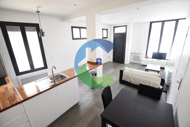 Maison de ville - 74 m² - 4 pièces