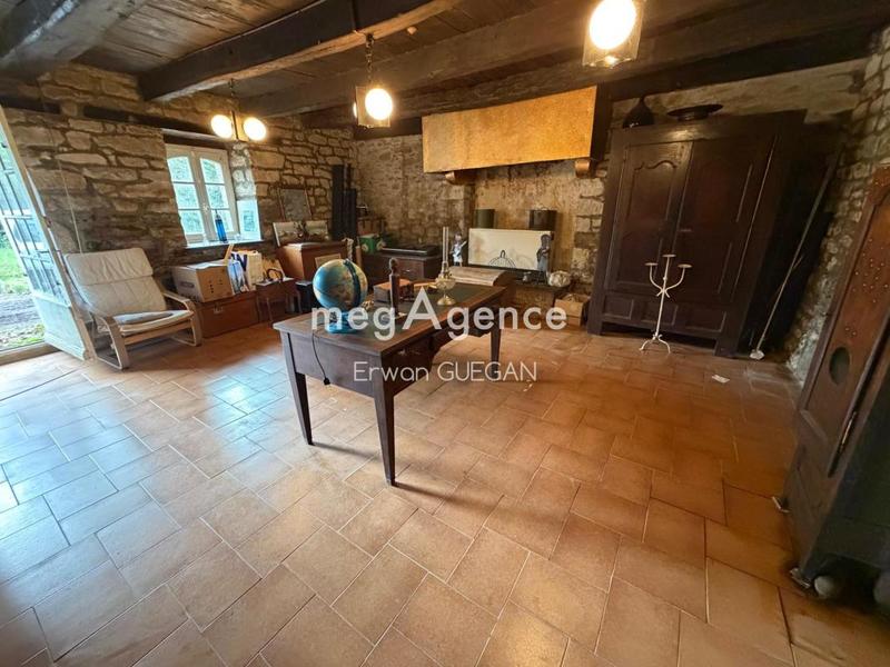 Maison - 265 m² - 11 pièces