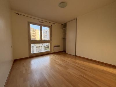 Appartement - 76 m² - 3 pièces