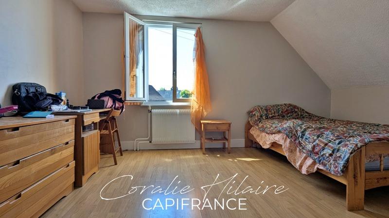 Maison - 136 m² - 8 pièces