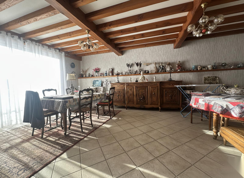 Maison - 144 m² - 6 pièces
