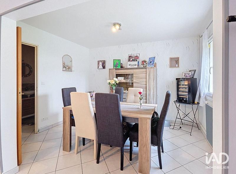 Maison - 104 m² - 4 pièces