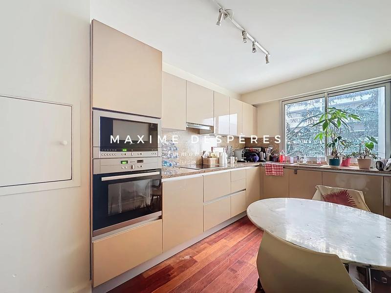 Appartement - 138 m² - 5 pièces