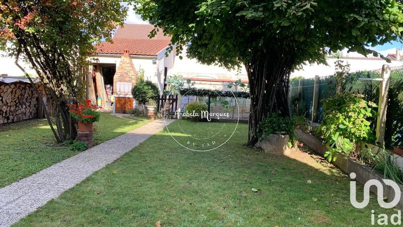 Maison - 185 m² - 7 pièces