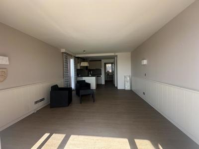 Appartement - 74 m² - 3 pièces