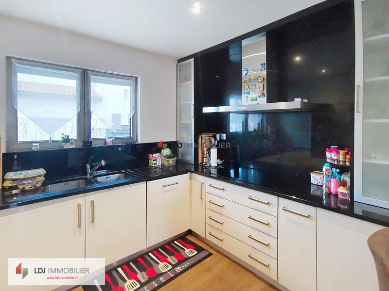 Villa - 127 m² - 5 pièces