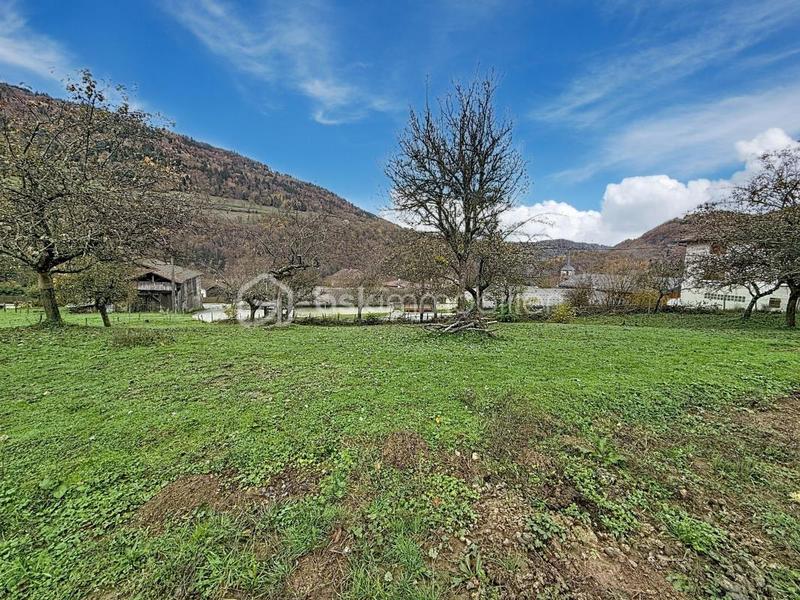 Terrain - 1 270 m²