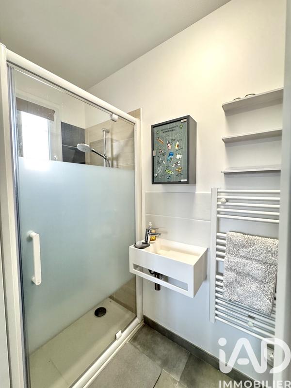 Maison - 90 m² - 3 pièces