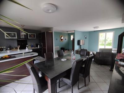 Maison - 127 m² - 7 pièces