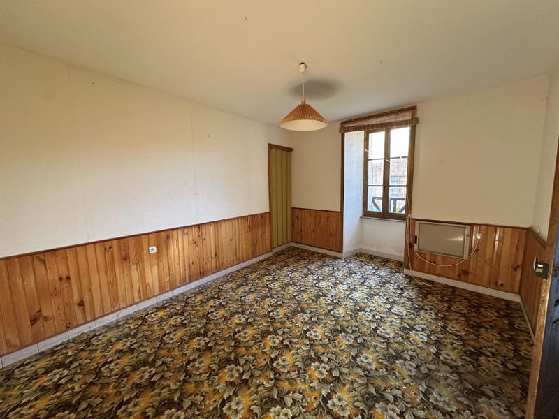 Maison - 165 m² - 10 pièces