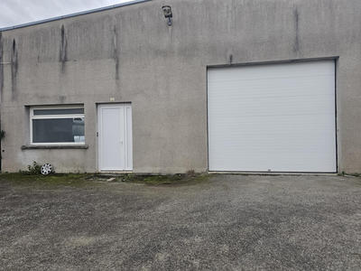 Entrepôt - 200 m²
