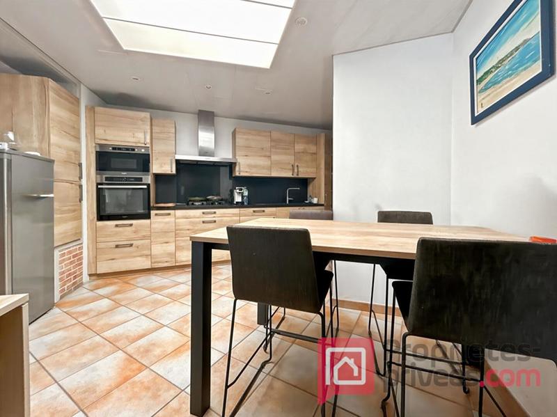 Maison - 105 m² - 4 pièces