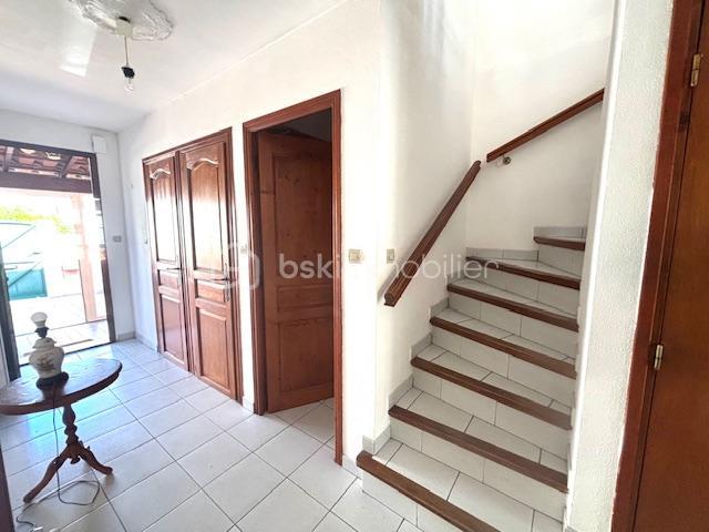 Maison - 127 m² - 5 pièces