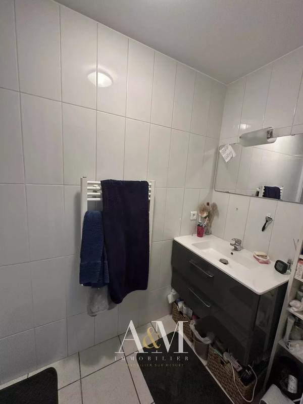 Maison - 65 m² - 3 pièces