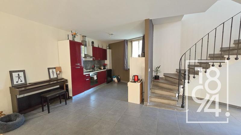 Maison de village - 85 m² - 4 pièces