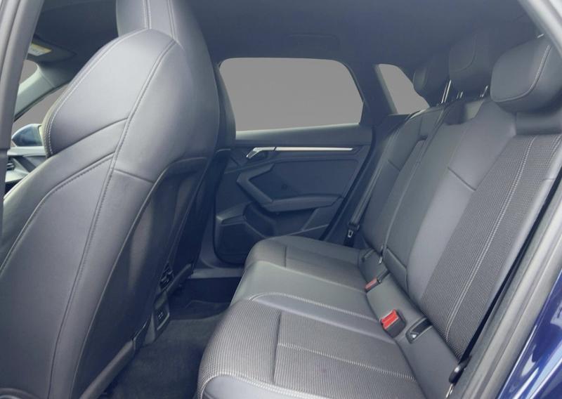 Audi A3 sportback 40 TFSIe 204 s-Line Hybride Rechargeable / Apple Caraply Android Auto Regulateur de Distance Keyless Coffre Elec