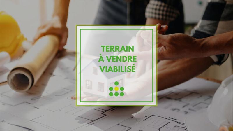 Terrain constructible - 1 800 m²