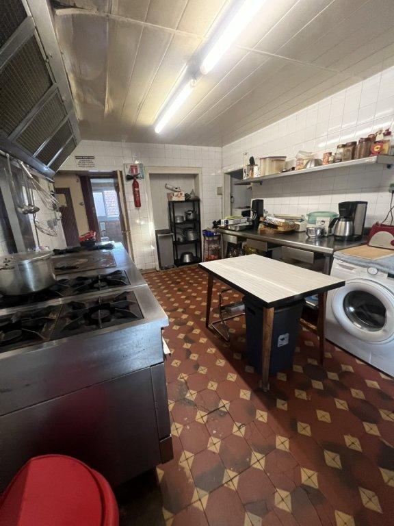 Immeuble - 174 m² - 6 pièces