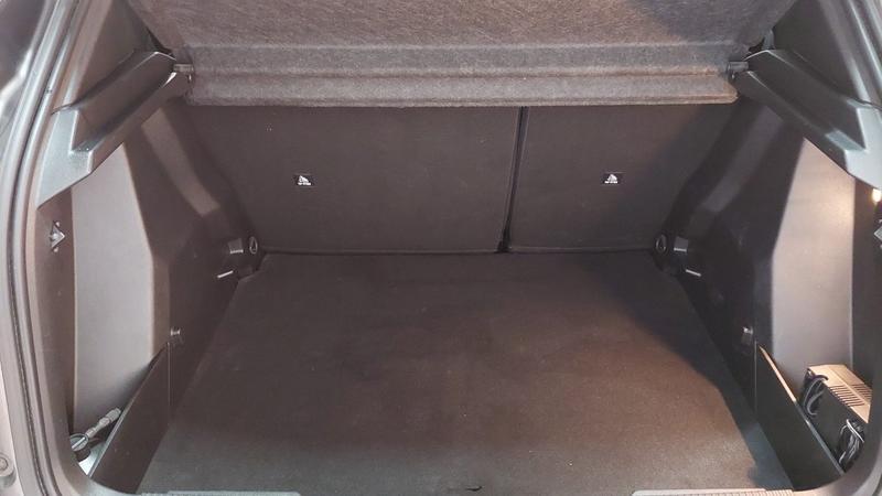 Peugeot 2008 Bluehdi 130 s&amp;S Eat8 Active Business