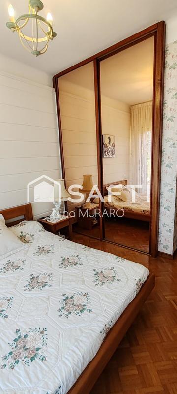 Maison - 220 m² - 6 pièces