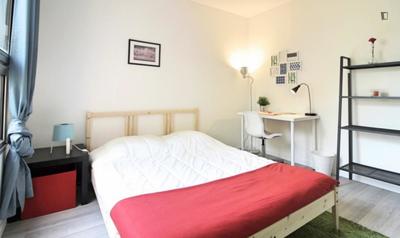 Chambre - 14 m² - 4 pièces