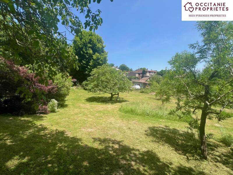 Propriété - 153 m² - 7 pièces