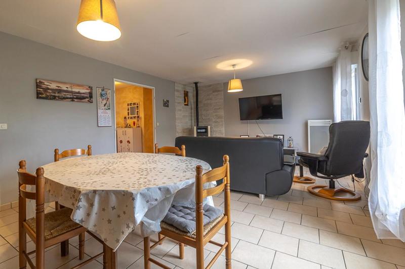 Maison - 100 m² - 6 pièces