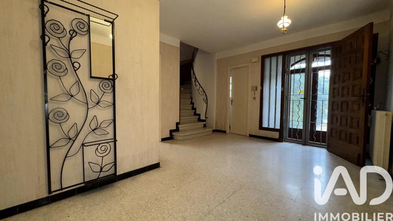 Maison - 180 m² - 7 pièces