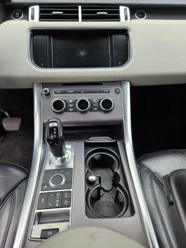 Land Rover Range Rover Sport Mark IV Sdv6 3.0l Hse a