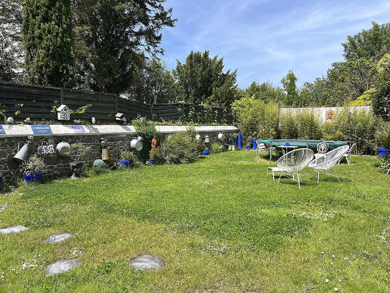 Maison - 200 m² - 7 pièces