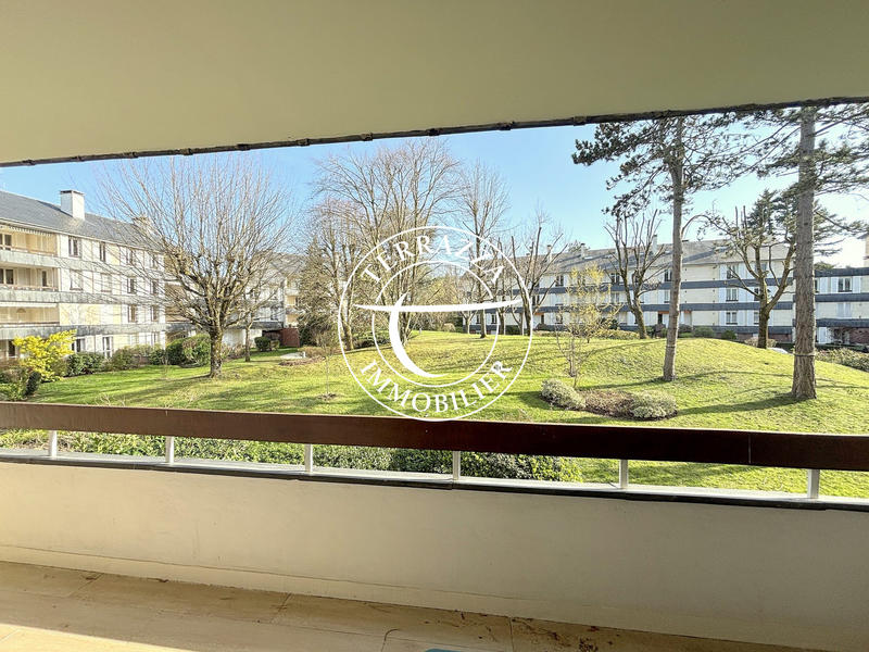 Appartement - 139 m² - 5 pièces