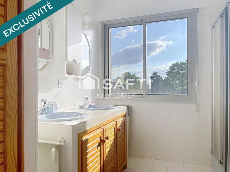 Maison - 212 m² - 6 pièces