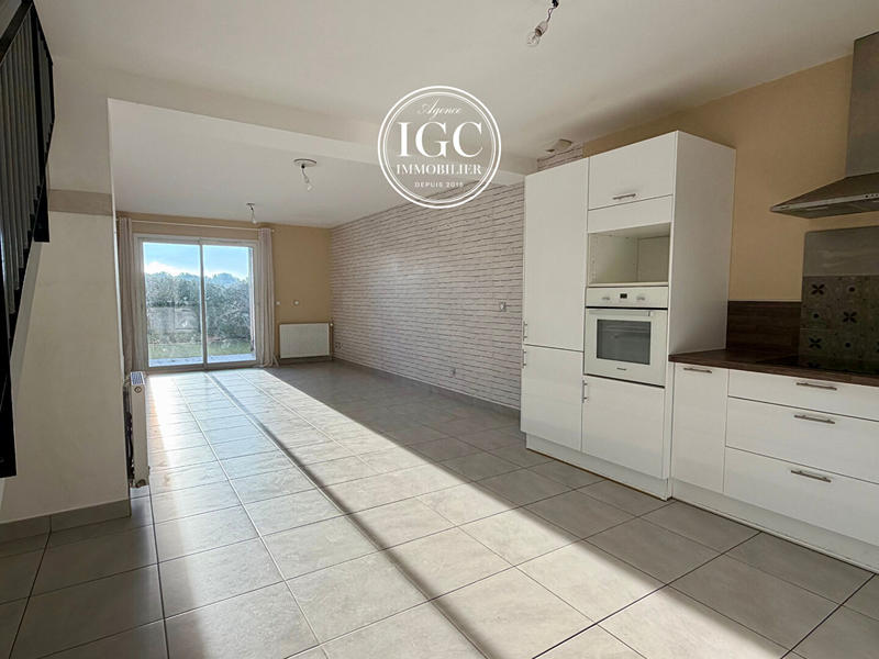 Maison - 73 m² - 3 pièces