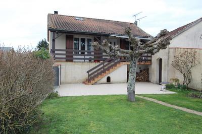 Maison - 185 m² - 7 pièces