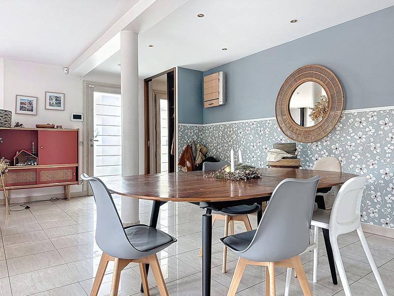 Maison contemporaine - 126 m² - 6 pièces