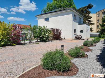 Villa - 134 m² - 6 pièces